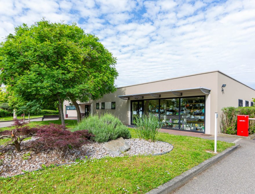 Espace funéraire et salle de cérémonie Régio Funéraire à Bartenheim - 3 frontières